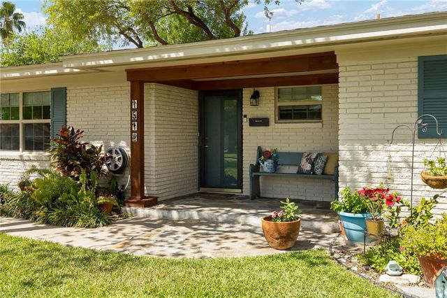 1512 Hibiscus Avenue, Mcallen, TX 78501