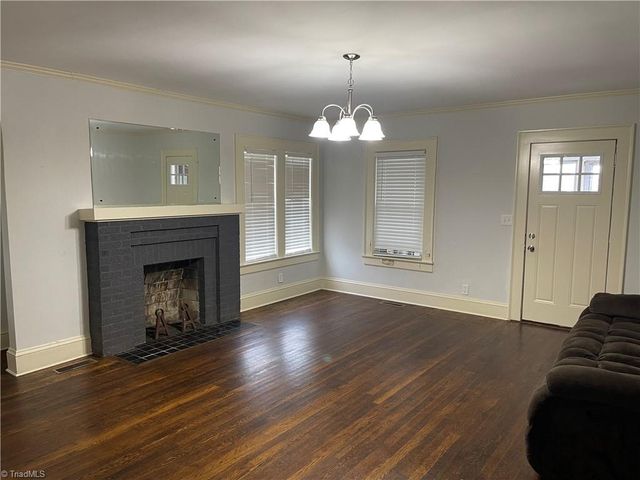 2419 S Fayetteville Street, Asheboro, NC 27205