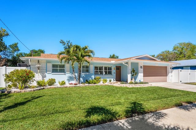 140 HIGHLAND AVENUE, Dunedin, FL 34698