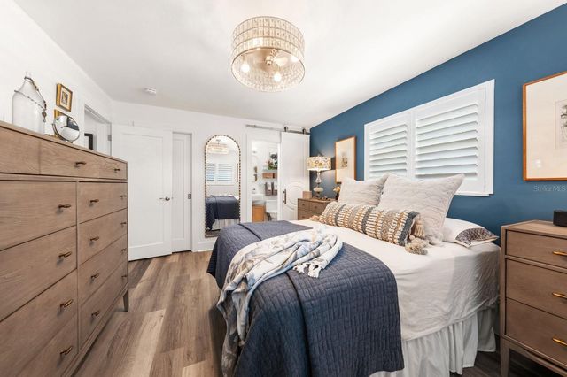 140 HIGHLAND AVENUE, Dunedin, FL 34698