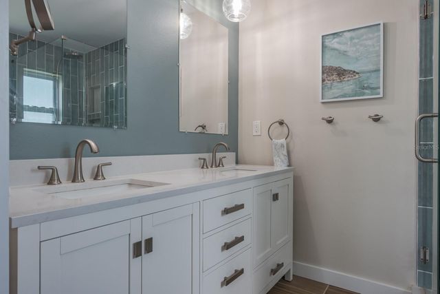 11400 8TH STREET E, Treasure Island, FL 33706