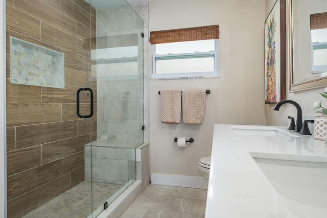 11400 8TH STREET E, Treasure Island, FL 33706