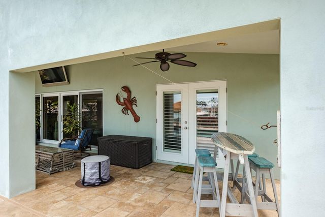 11400 8TH STREET E, Treasure Island, FL 33706