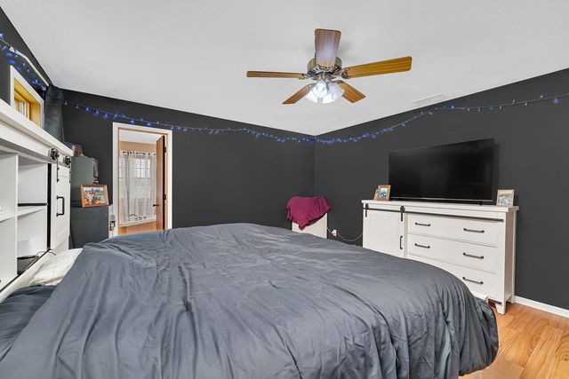 22954 McGuire Road, Wilmington, IL 60481