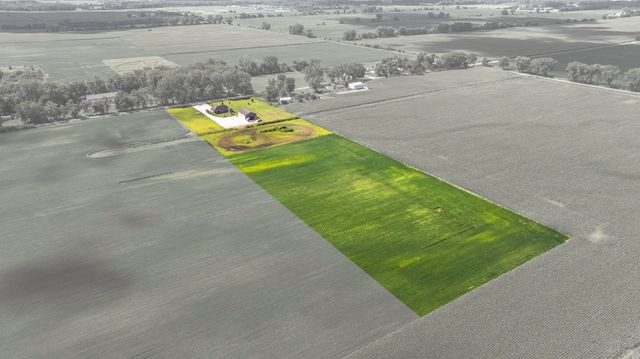 22954 McGuire Road, Wilmington, IL 60481