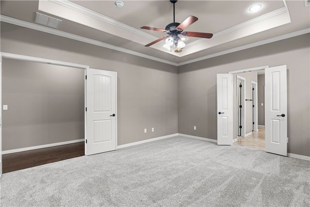 2393 N WaterWay Drive, Fayetteville, AR 72704