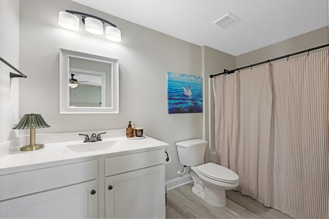 61A 9th Avenue, Shalimar, FL 32579