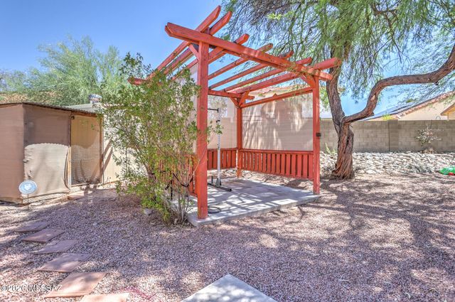 9344 N Eaglestone Loop, Tucson, AZ 85742