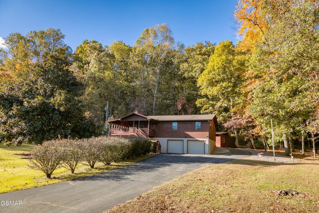 3188 Wears Drive, Sevierville, TN 37862