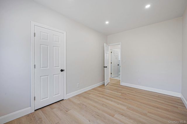 17 Riverside Street, Amityville, NY 11701