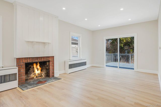 17 Riverside Street, Amityville, NY 11701