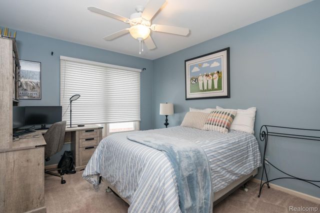 2401 Westwood Drive, Rochester Hills, MI 48306