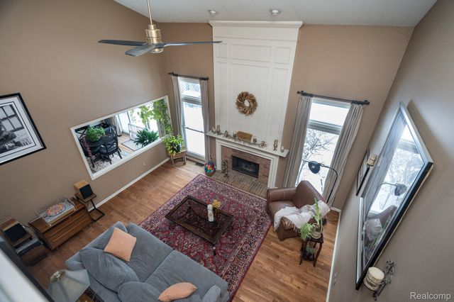 2401 Westwood Drive, Rochester Hills, MI 48306