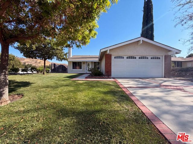 14602 Rosecourt Drive, Santa Clarita, CA 91387