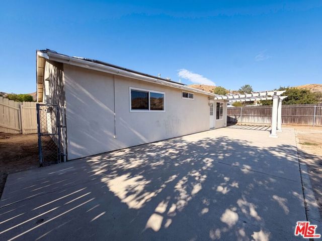 14602 Rosecourt Drive, Santa Clarita, CA 91387
