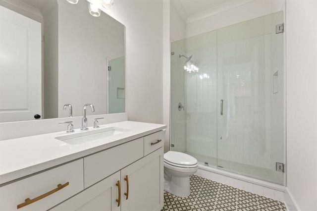 9155 Greenway Court, Gainesville, GA 30506