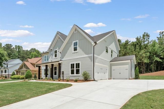 9155 Greenway Court, Gainesville, GA 30506