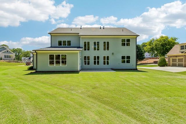 9155 Greenway Court, Gainesville, GA 30506