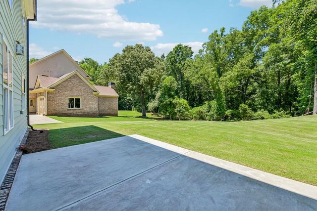 9155 Greenway Court, Gainesville, GA 30506