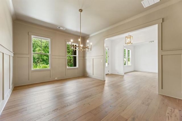 9155 Greenway Court, Gainesville, GA 30506