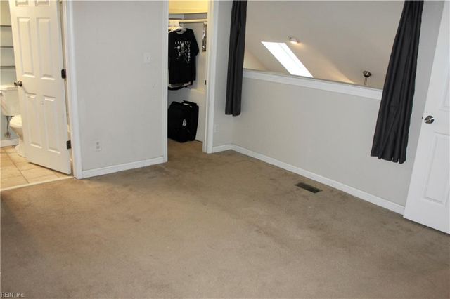 1076 Old Clubhouse RD, Virginia Beach, VA 23453