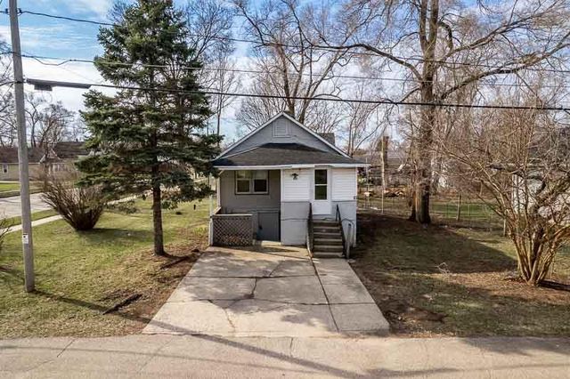 826-850 Sharpes Court, Beloit, WI 53511