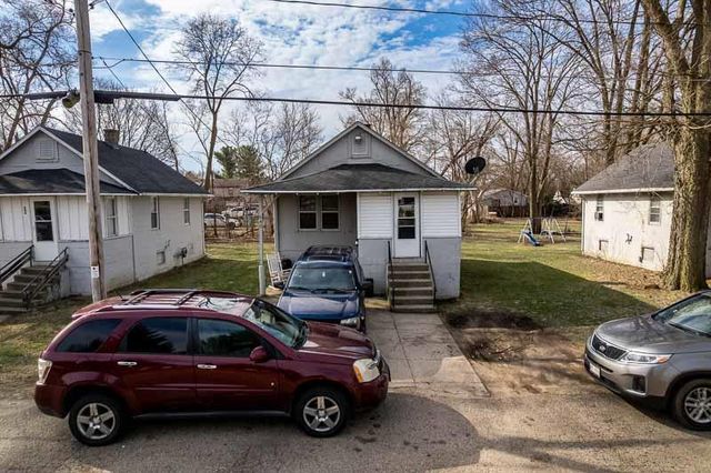 826-850 Sharpes Court, Beloit, WI 53511