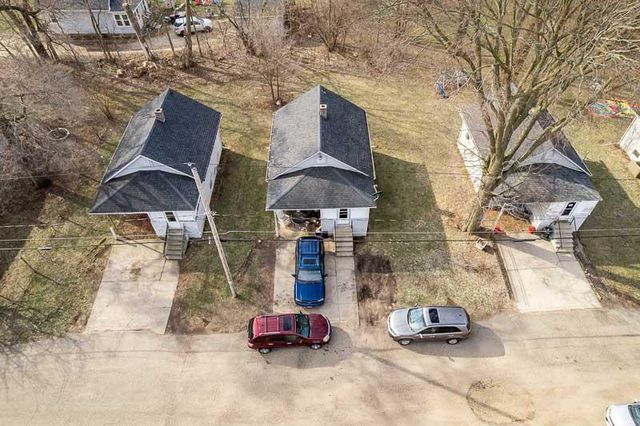 826-850 Sharpes Court, Beloit, WI 53511
