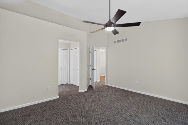 7944 Thornhill Drive, Ypsilanti, MI 48197
