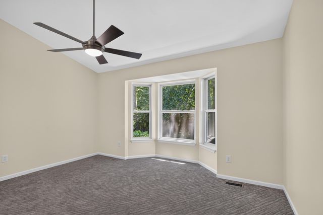 7944 Thornhill Drive, Ypsilanti, MI 48197