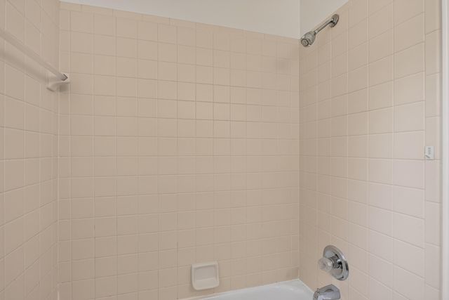 7944 Thornhill Drive, Ypsilanti, MI 48197