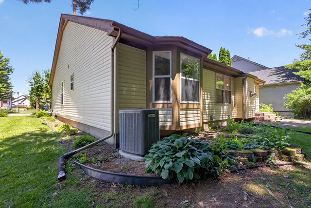 7944 Thornhill Drive, Ypsilanti, MI 48197