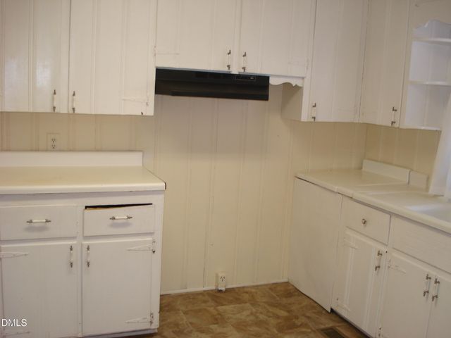 202 N Wayne Avenue, Dunn, NC 28334