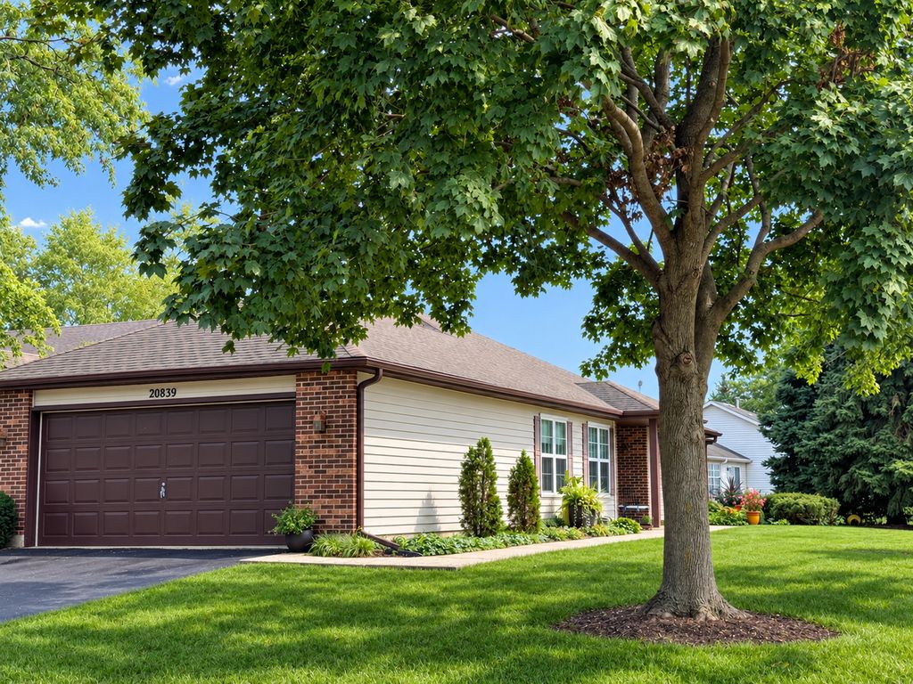 20839 W Hickory Court, Plainfield, IL 60544