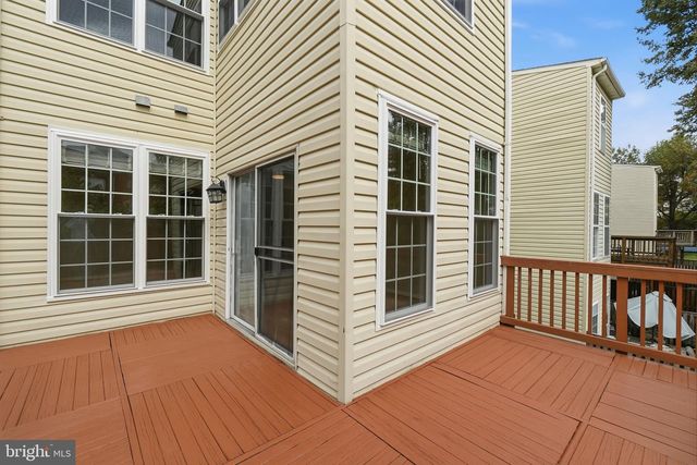 13135 PARK CRESCENT CIR, Herndon, VA 20171