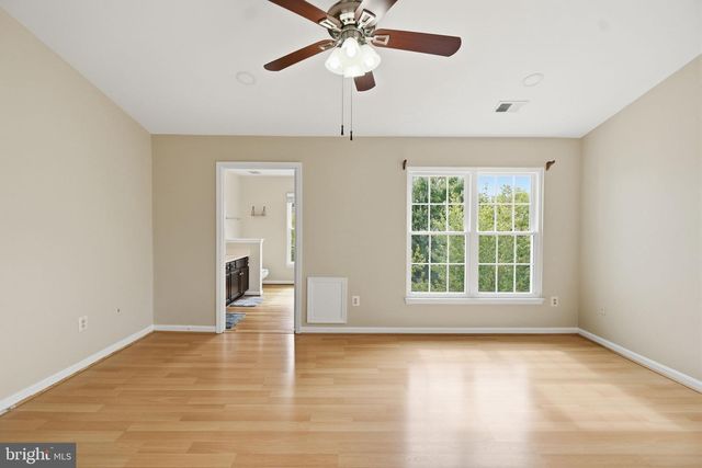 13135 PARK CRESCENT CIR, Herndon, VA 20171