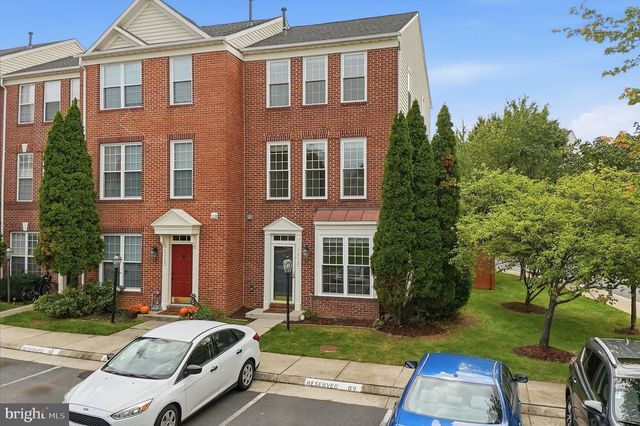 13135 PARK CRESCENT CIR, Herndon, VA 20171