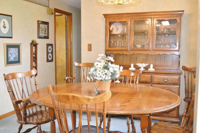 5127 Stoneridge Drive 5127 Stoneridge Drive, Springfield, OH 45503