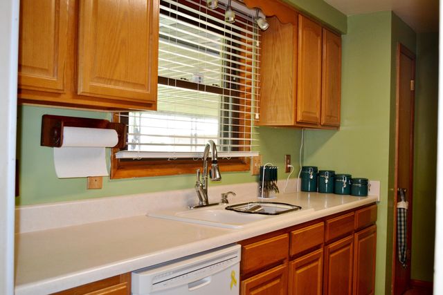 5127 Stoneridge Drive 5127 Stoneridge Drive, Springfield, OH 45503