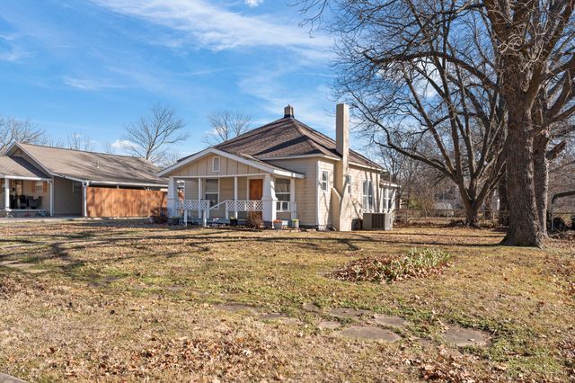 130 S Brown Street, Vinita, OK 74301
