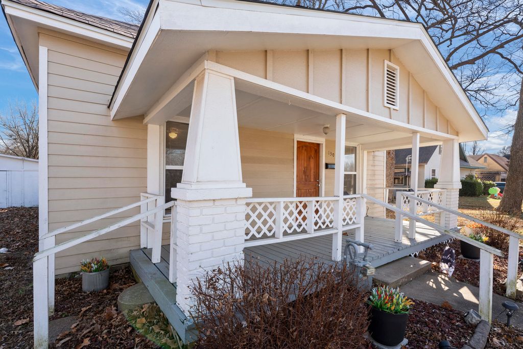 130 S Brown Street, Vinita, OK 74301