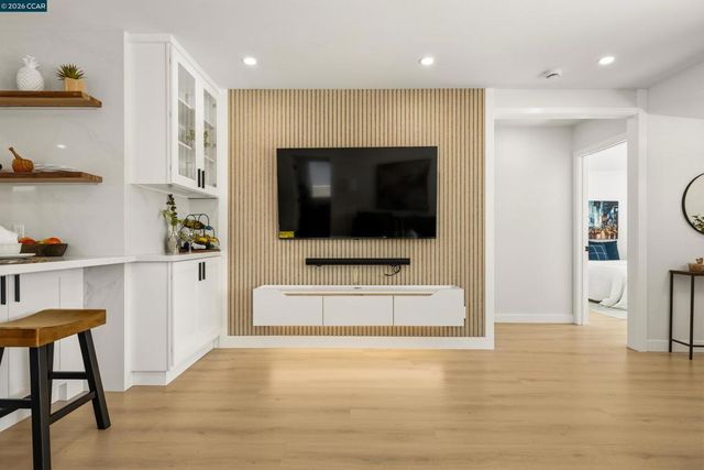 33652 4Th St, Union City, CA 94587