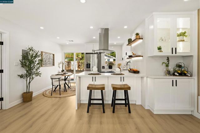 33652 4Th St, Union City, CA 94587