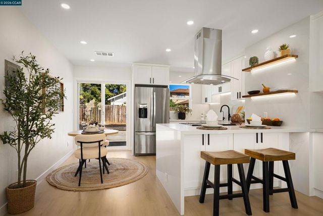 33652 4Th St, Union City, CA 94587