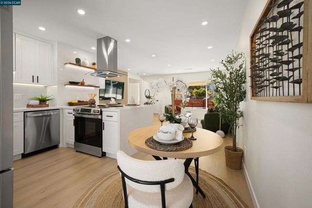 33652 4Th St, Union City, CA 94587