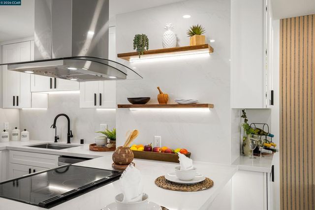 33652 4Th St, Union City, CA 94587