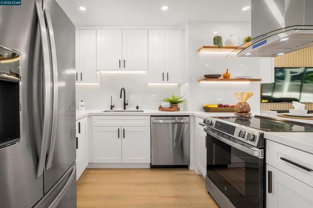 33652 4Th St, Union City, CA 94587