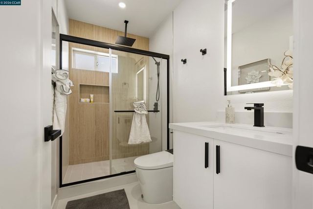 33652 4Th St, Union City, CA 94587