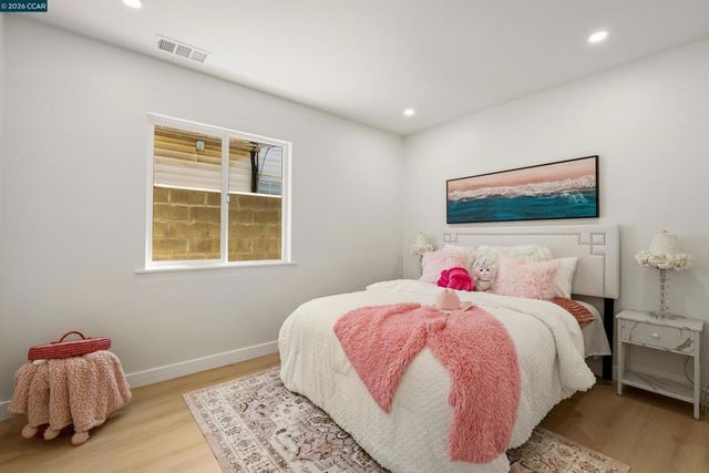 33652 4Th St, Union City, CA 94587