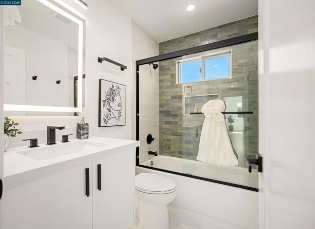 33652 4Th St, Union City, CA 94587